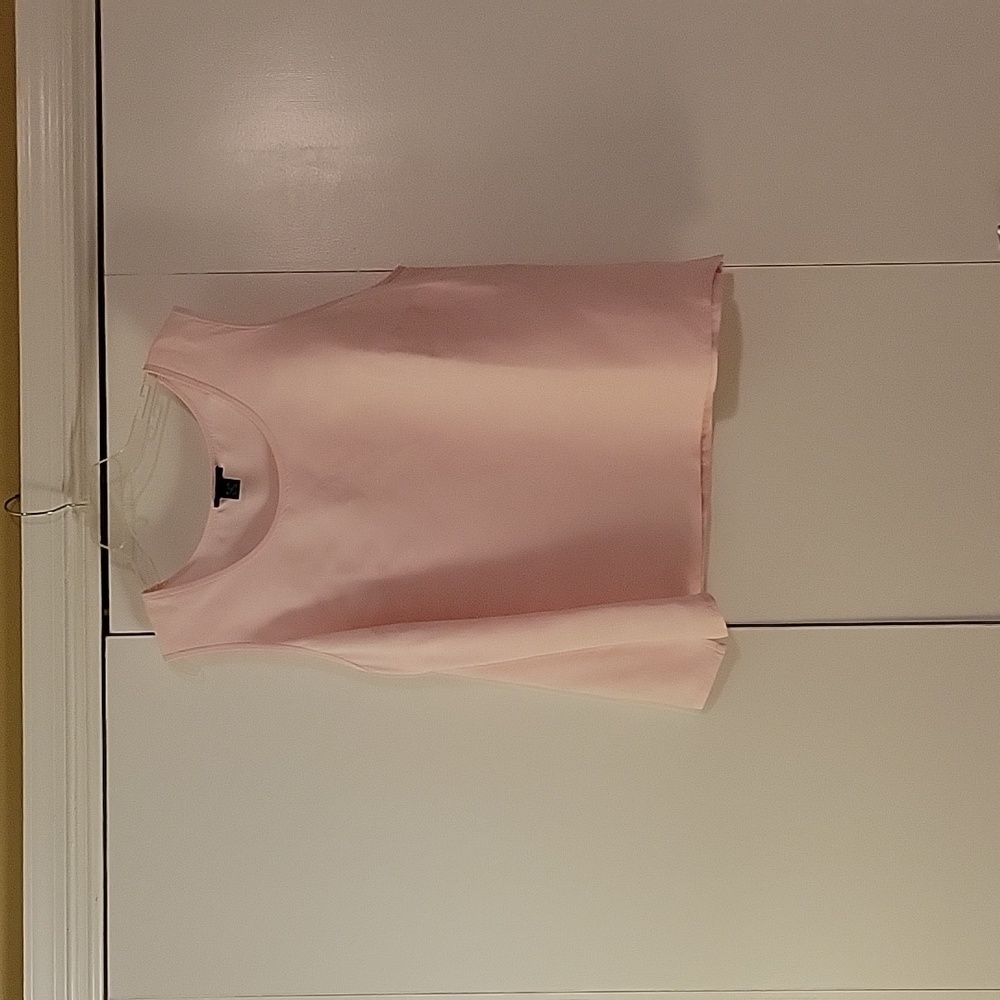Linen Sleeveless Shirt by Avenue size 26/28